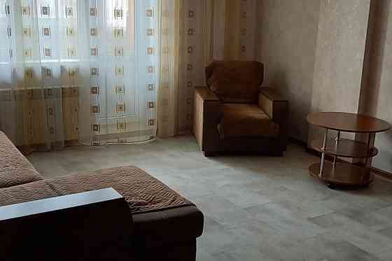 Сдам 4-комнатную квартиру Донецк