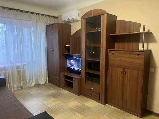 Сдаю однокомнатную квартиру Донецк