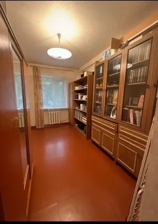 Продажа 3 хкомнатной квартиры в Киевском районе! Партизанский проспект ! Донецк