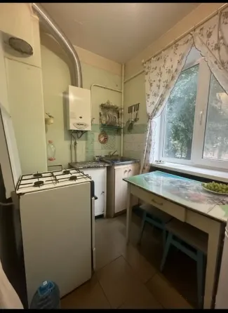 Продажа 3 хкомнатной квартиры в Киевском районе! Партизанский проспект ! Донецк