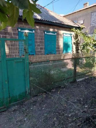 Продам дом в центре Харцызска Харцызск