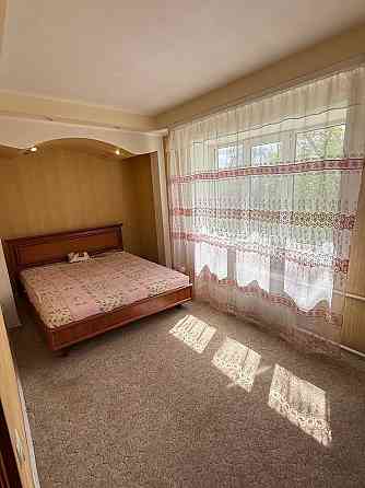 Продажа отличной 2 комн квартиры! Изумруд ! Университетская Донецк