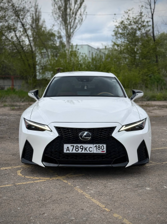Продам Lexus is 300 Донецк