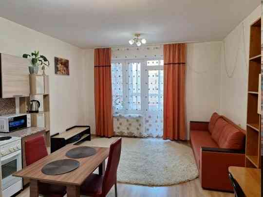 Сдается шикарная однушка-студия в Ворошиловском районе Донецка Донецк