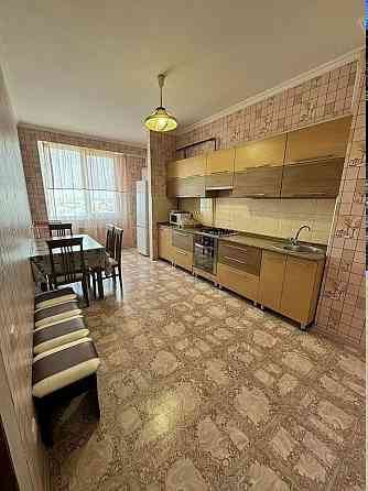 Сдается 2-х комнатная квартира 70 м2 Ленинский р-не, мкрн Голубой Донецк