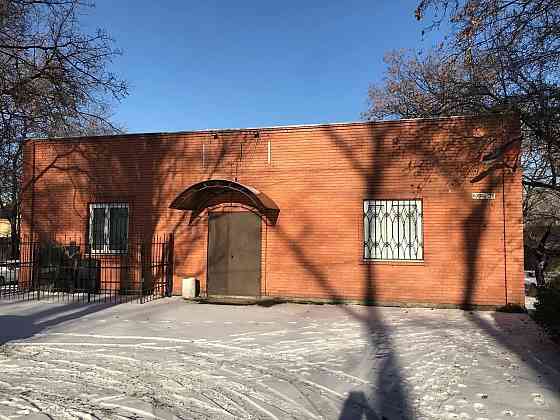 Здание 63,2 м² на участке 3,5 сотки в центре (Собственник) Донецк