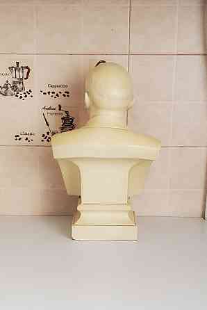 бюст ленина ( гипс ) Донецк