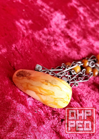 продам янтарную брошь ссср ( тигровый янтарь ) . Донецк - изображение 4