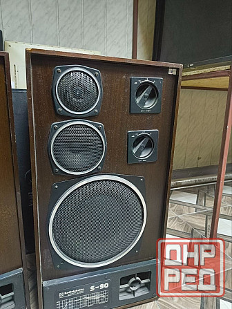 Продам легендарные колонки Радиотехника S-90 (35АС-012) в хорошем состоянии Донецк - изображение 2
