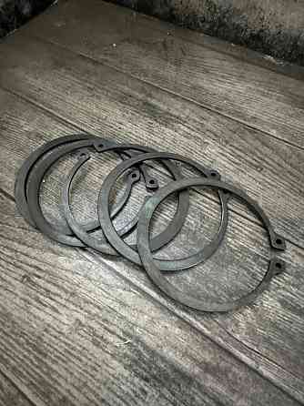 Кольцо Камаз-6520, Урал d=70.6 стопорное стойки стабилизатора Белзан Макеевка