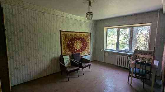 Продается 2-хкомнатная квартира в Куйбышевском р-не! По ул. Лузина, мкр-н Октябрьский! Донецк