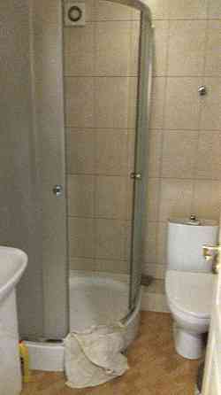 Продам 3-квартиру. Донецк. Кирпичный дом. 2 этаж. Ремонт. Донецк