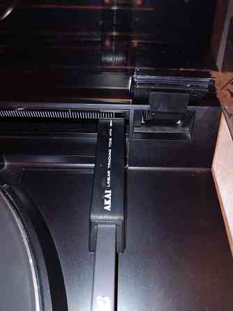 Продам проигрыватель Донецк