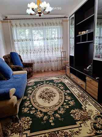 2к.кв Пл.Свободы 3/5 комн .разд Донецк