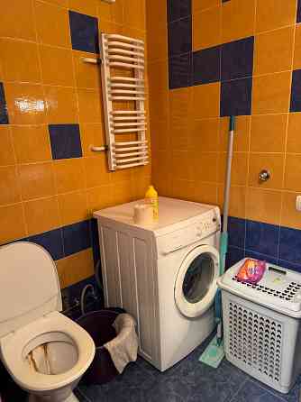 Продам 4к кв пл. Ленина/ челюскинцев Донецк