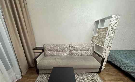 Сдам однокомнатную квартиру в Ворошиловском районе, 39 кв. м, восьмой этаж Донецк