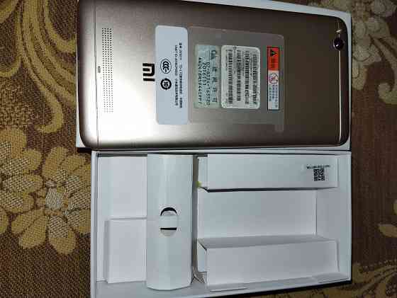 Продаю телефон б/у Донецк