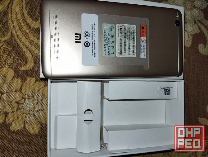 Продаю телефон б/у Донецк - изображение 2