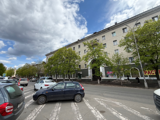 Эксклюзив!Продажа видовой 4-х комнатной квартиры в центре Енакиево! Енакиево