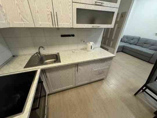 Сдается: Двухкомнатная квартира Этаж: 2/5 Донецк