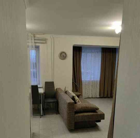 сдаче предлагается двухкомнатная студия, Пролетарский район на Щетинина Донецк