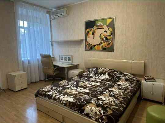 Сдается: Двухкомнатная квартира Донецк