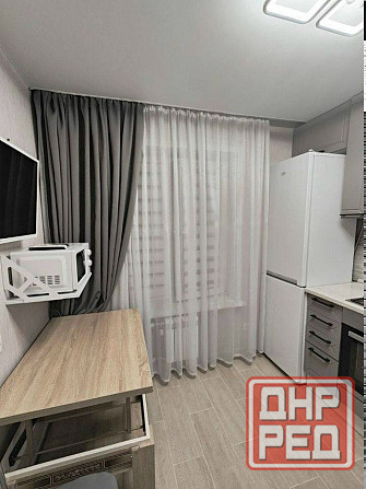 Сдача уютной 1 комнатной квартиры в Ленинском р-не, ул. Речная (Боссе) Этаж: 4 Донецк - изображение 1