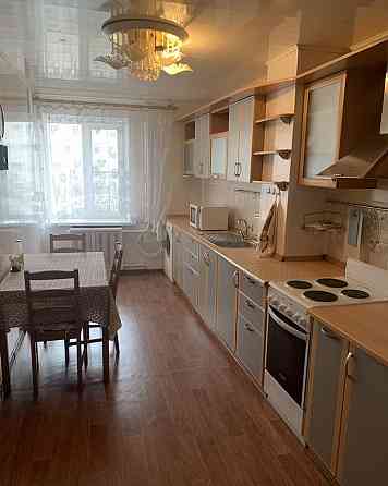 Сдается трехкомнатная квартира в Калининском районе, ориентир Театр Кукол Донецк