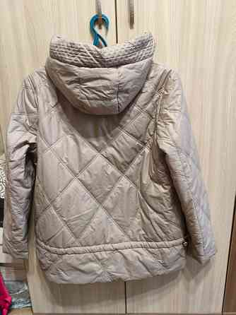 Продам женскую курточку Донецк