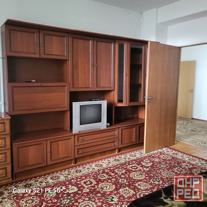 Аренда 2-комн. квартиры Бажанова Макеевка - изображение 1