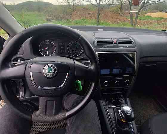 продам skoda octavia a5 2011 Донецк