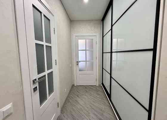 Сдам Мариуполь, пр-т Металлургов 2-х ком кв Собственник Мариуполь