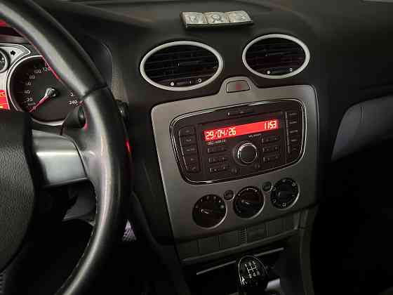 Продам Форд фокус седан 2010 г. Донецк