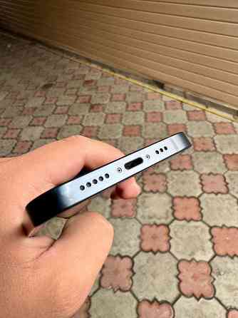 iPhone 13 в идеальном состоянии не вскрывался Донецк