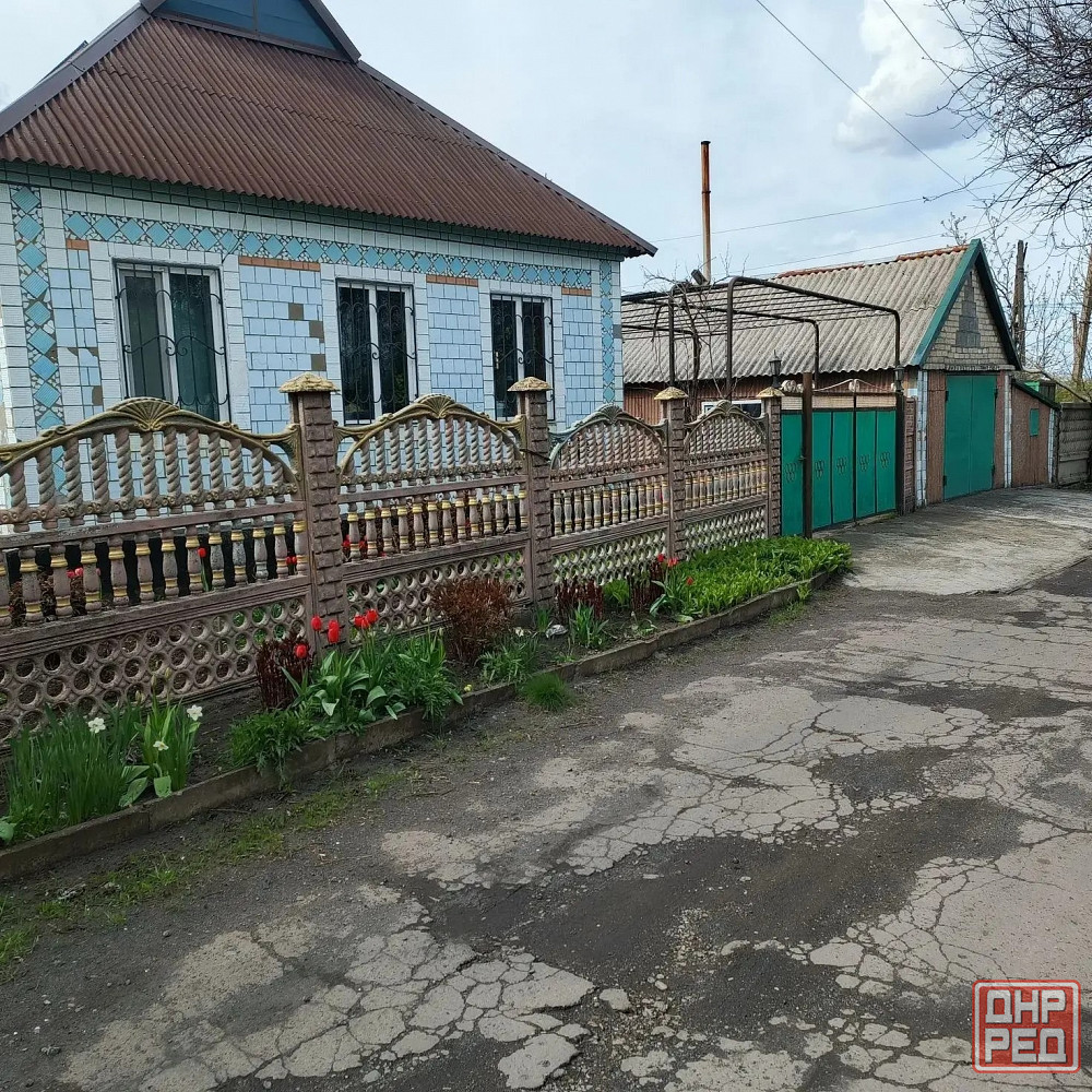 Продам дом в Торезе (район ж/д) Торез - изображение 1