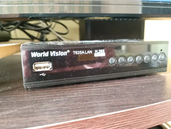 Телевизор с IPTV приставкой Макеевка
