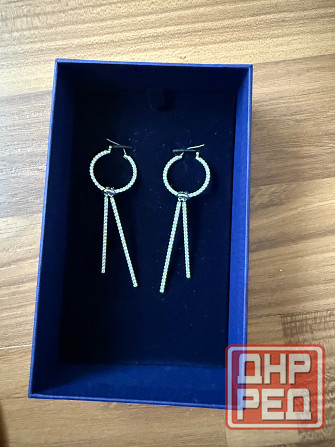 Серьги Swarovski оригинал Донецк - изображение 1