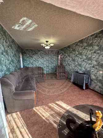 3-к кв,Капитальная(м-н Октябрьский) дв Макеевка