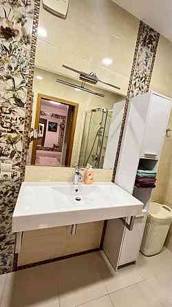 Сдается 2х комнатная квартира в Калининском р-не, орн. парк Гулливер, ул. Краснофлотская. Донецк