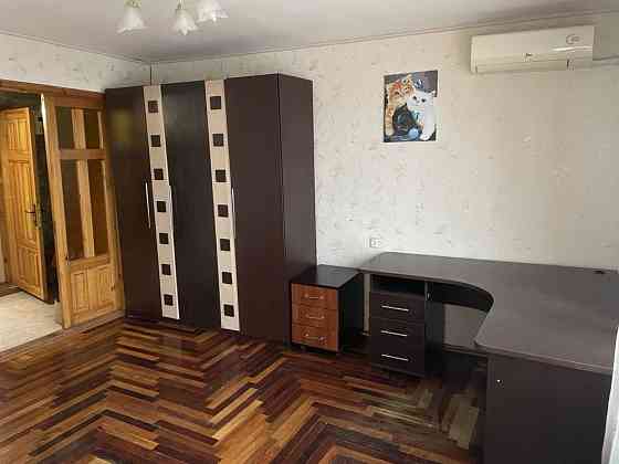 Сдаётся 2-комнатная квартира в Киевском районе,орн. Рынок Маяк, улица Батищева. Донецк