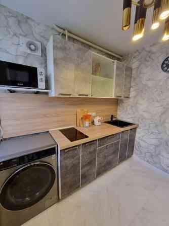 На долгосрочную аренду предлагаю 1-ком. квартиру Ворошиловкий район, улица Шекспира Донецк