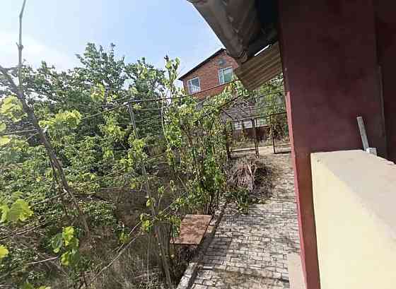 Продаётся 2-х этажный 2-х комнатный дом в с. Авдотьино Донецк