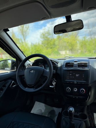 Продам Lada granta cross Донецк