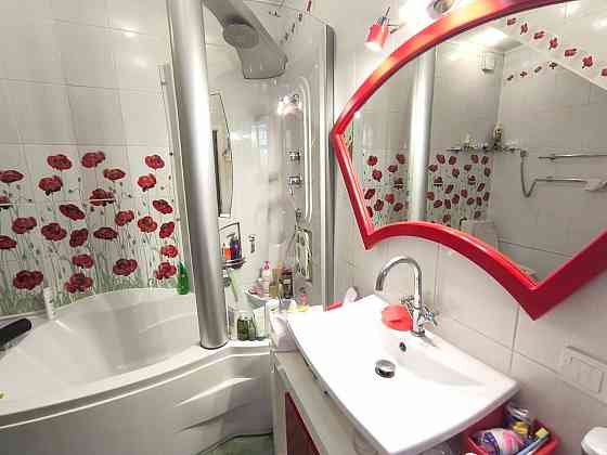 Продам жилой дом на участке 10 соток улица Фомина Донецк