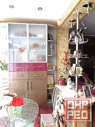 Продам жилой дом на участке 10 соток улица Фомина Донецк - изображение 2