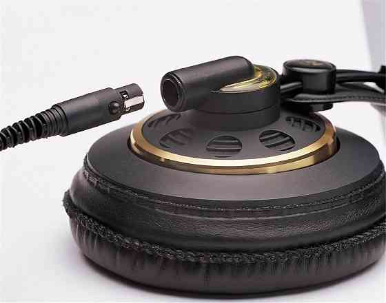 Наушники студийные AKG K240 Studio, мониторные Донецк