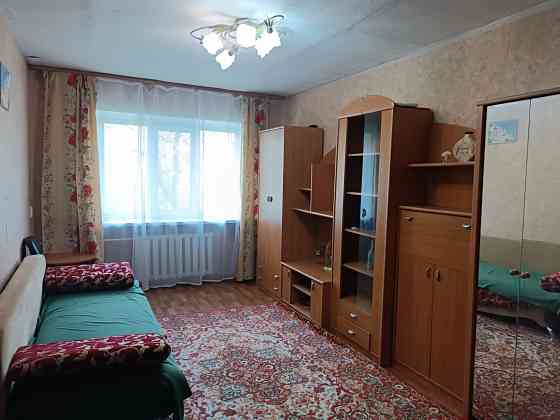 продам свою 1-ком квартиру в калинин. р-не, бул. шевченко , отличная Донецк