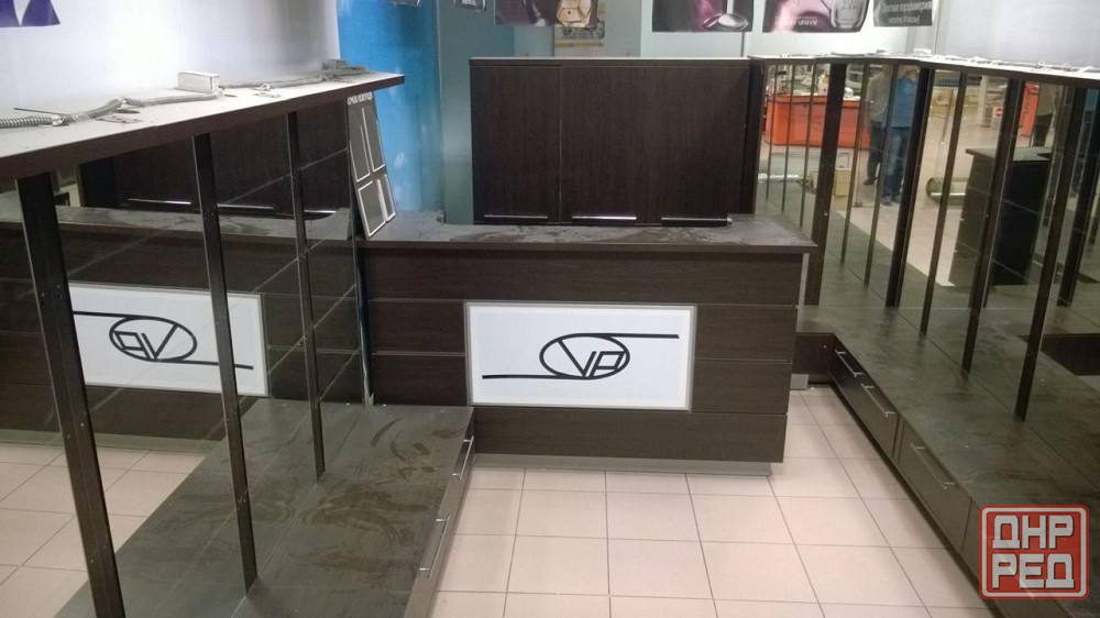 Продам мебель - витрины для магазина Донецк - изображение 3