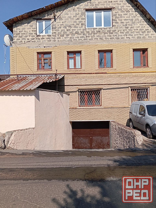 Добротный трехэтажный дом в Киевском районе по ул. Марковникова с гаражом и участком 16 соток Донецк - изображение 2