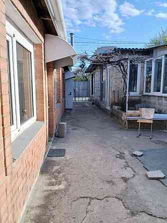 Сдается на длительный срок дом в Приморском районе, ул. Лазарева(Кировка). Мариуполь